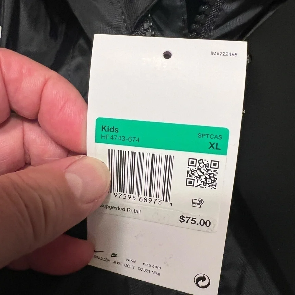 NWT‎ Nike Kids Woven Max Volume Lined  Jacket Size X-Large MSRP $80 (H)🔥🔥